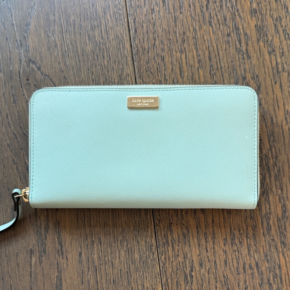 Kate Spade Mint Green Zip-Around Wallet